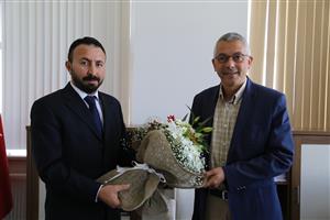 Prof. Hüseyin Ünlü, Spor Bilimleri Fakültesi Dekanlığına Atandı 