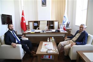 Prof. Hüseyin Ünlü, Spor Bilimleri Fakültesi Dekanlığına Atandı 